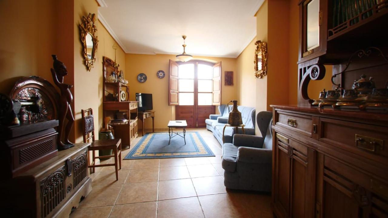 Casa Rural Plaza Vieja Saldana Екстер'єр фото
