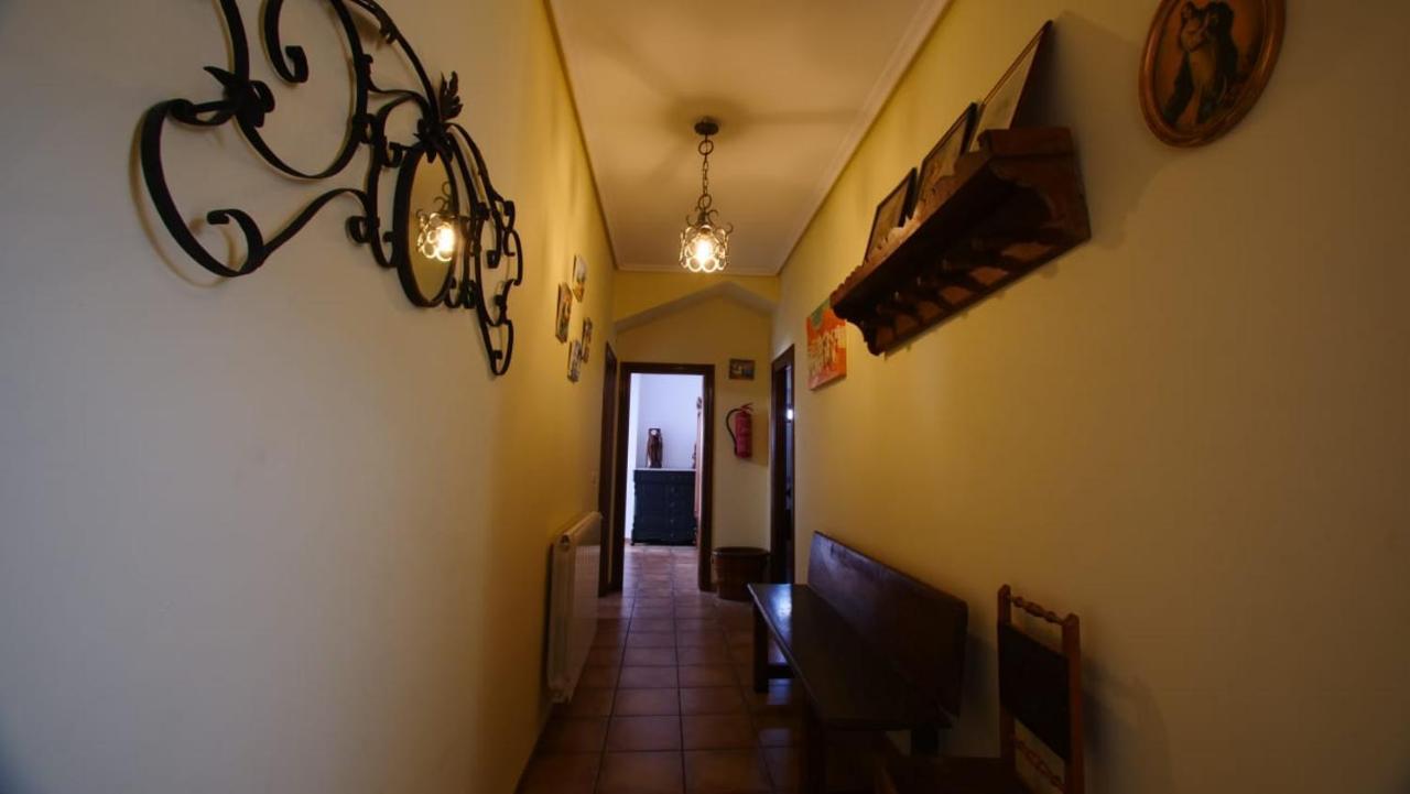 Casa Rural Plaza Vieja Saldana Екстер'єр фото